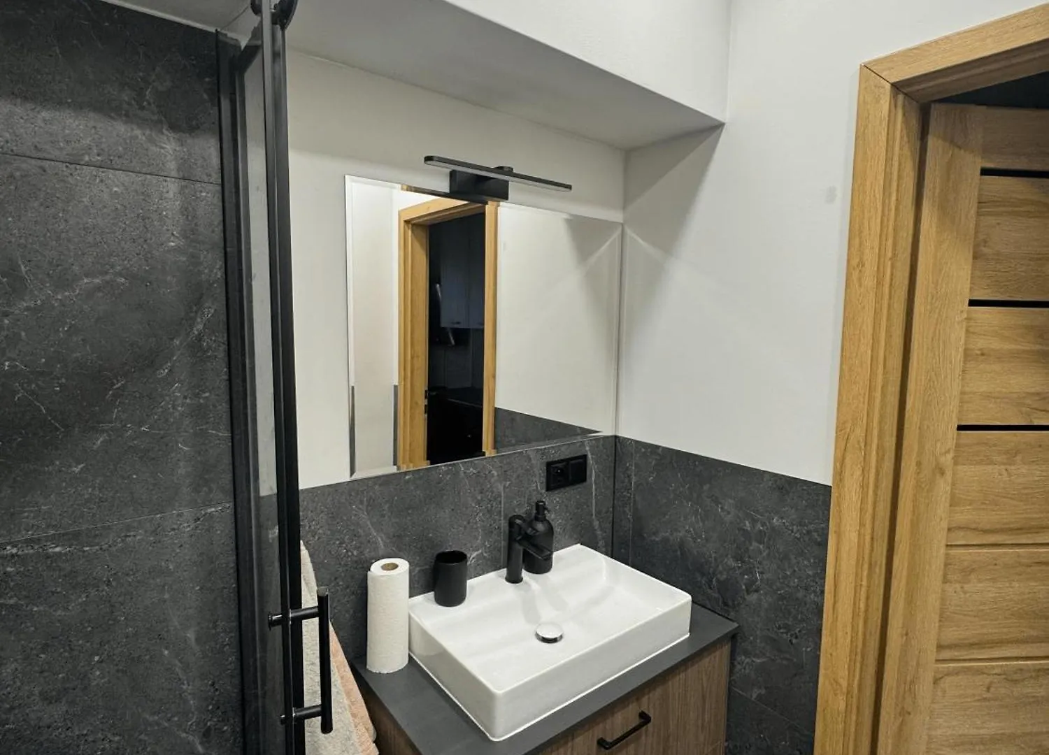 Elegant Studio Apartment, Kazimierz, Krakow 0*,  Poland
